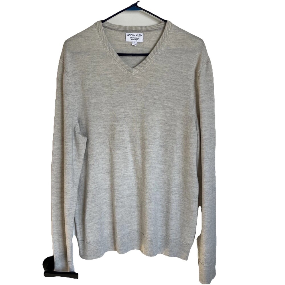 Mens L 100% Merino Wool Sweater V Neck Business Casual Pullover Knit Small Flaw